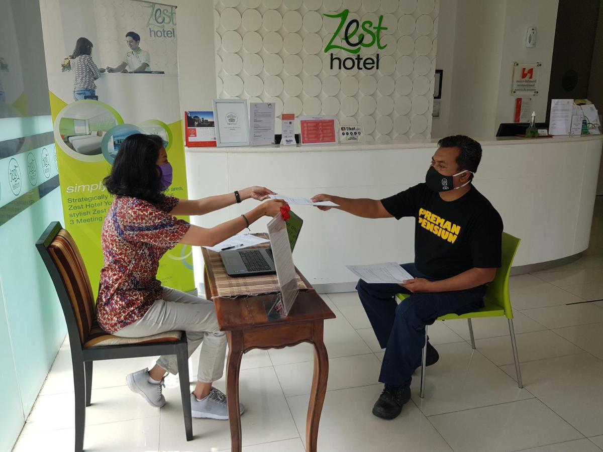 Zest Yogyakarta By Swiss-Belhotel International Esterno foto
