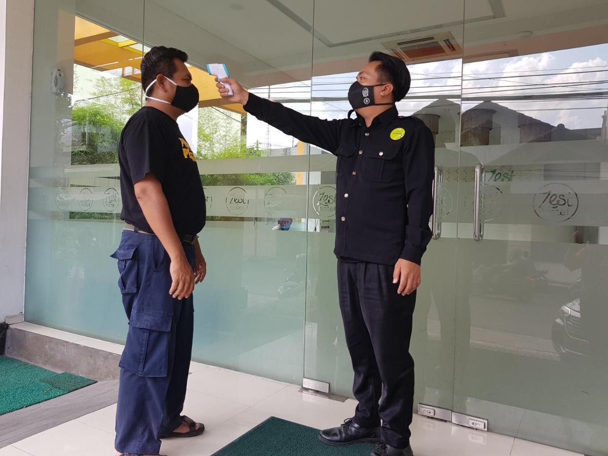 Zest Yogyakarta By Swiss-Belhotel International Esterno foto