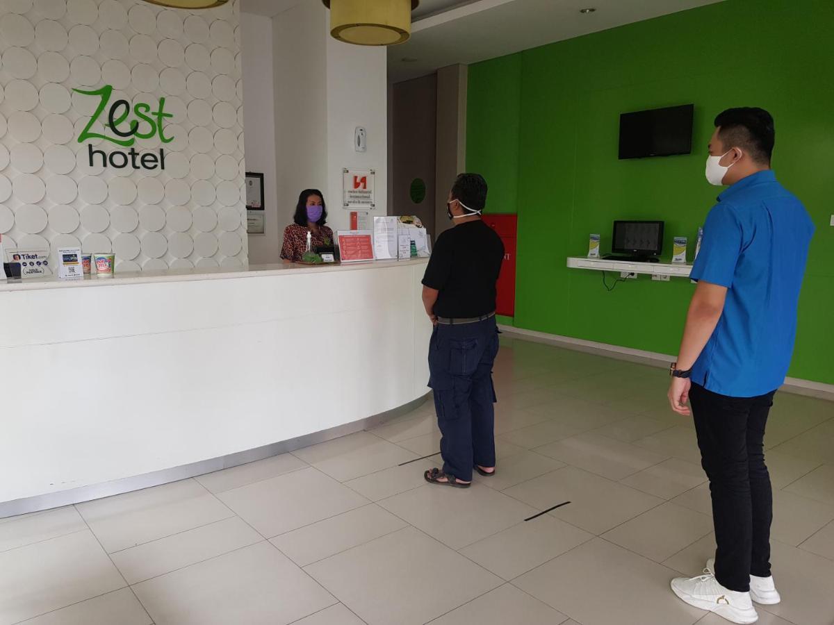 Zest Yogyakarta By Swiss-Belhotel International Esterno foto