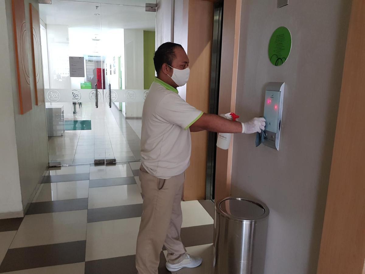 Zest Yogyakarta By Swiss-Belhotel International Esterno foto