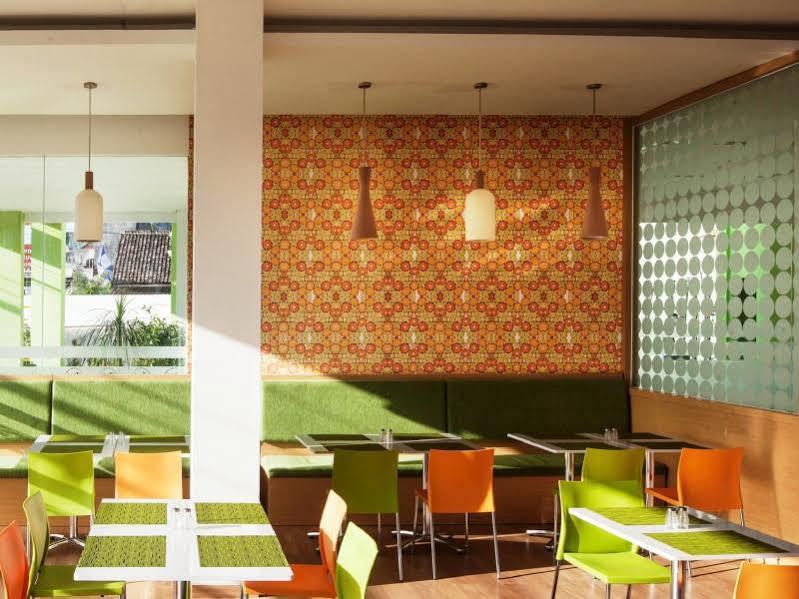 Zest Yogyakarta By Swiss-Belhotel International Esterno foto